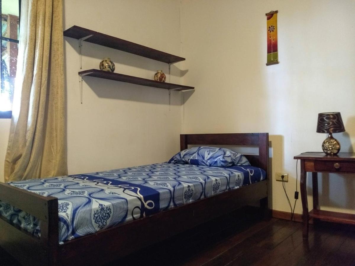 Sunset Chill Out Bed & Breakfast Sámara Екстериор снимка